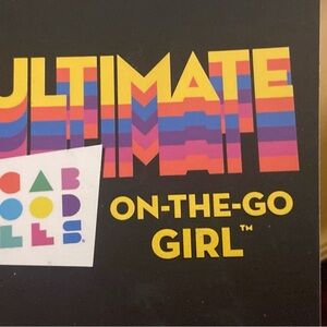 Caboodle on the go large LOCAL NO SHIPPING